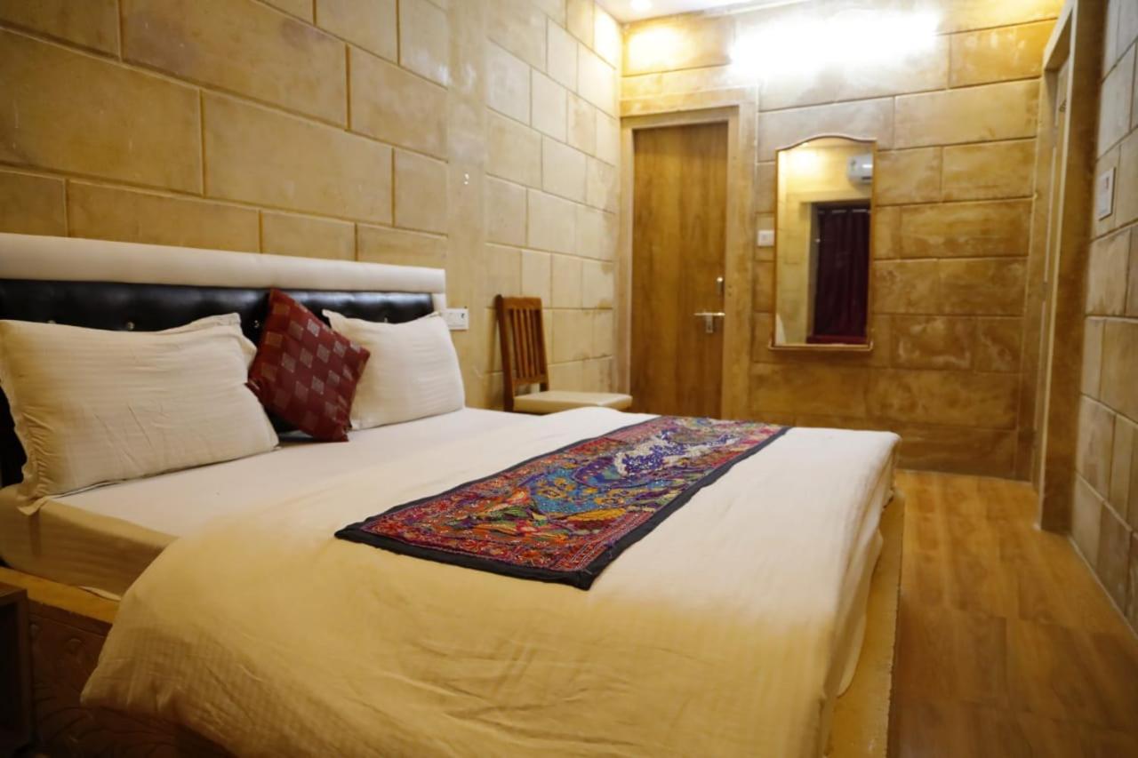 Hotel Jaswant Palace Jaisalmer Habitación foto