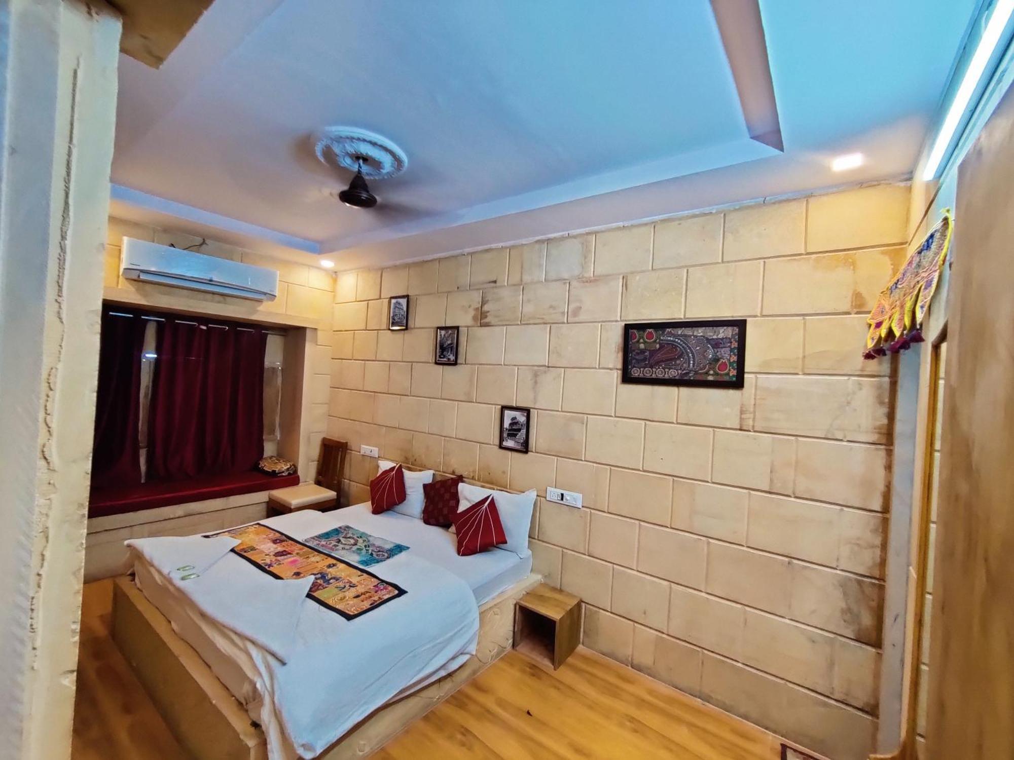Hotel Jaswant Palace Jaisalmer Habitación foto