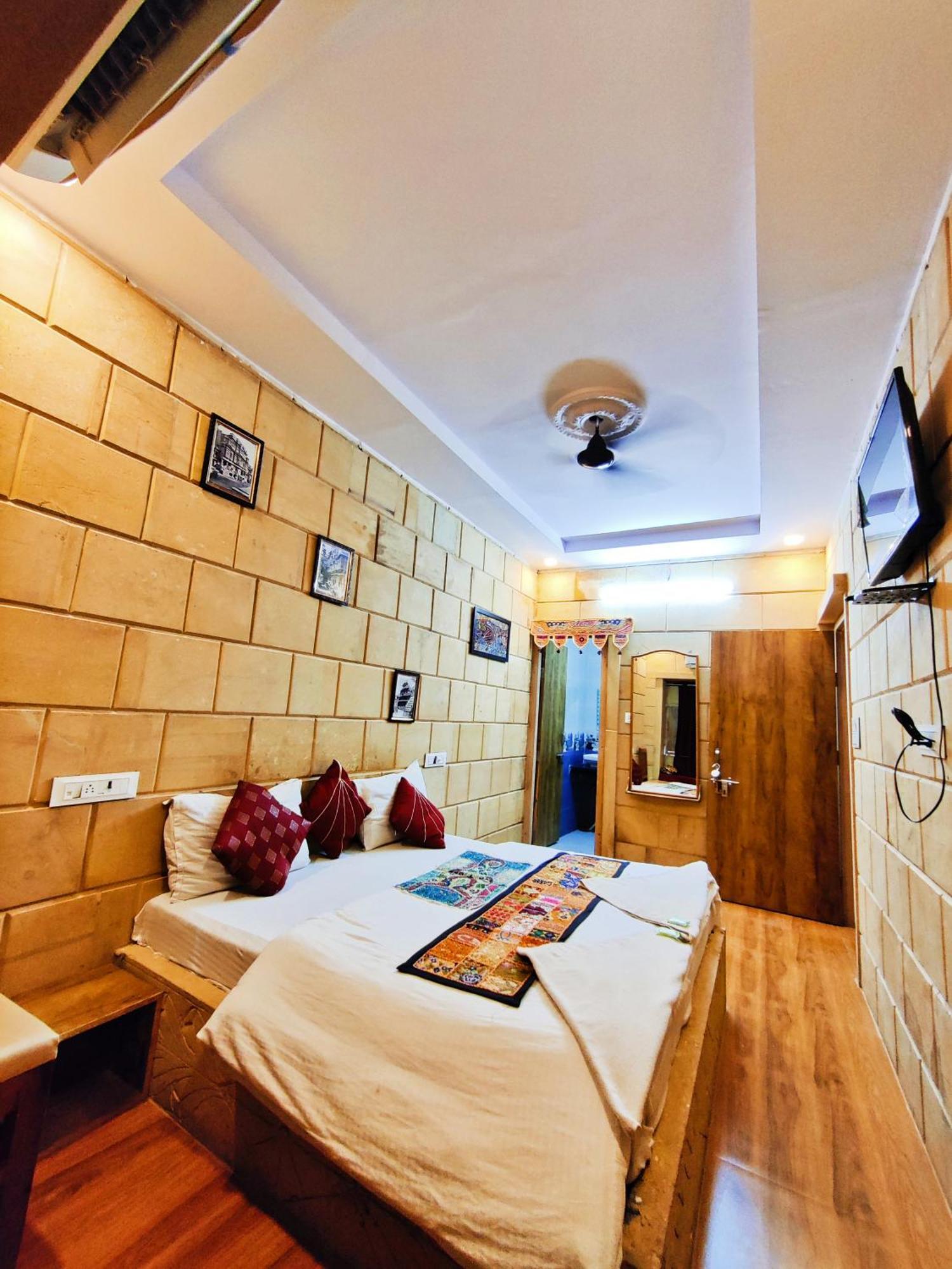 Hotel Jaswant Palace Jaisalmer Habitación foto
